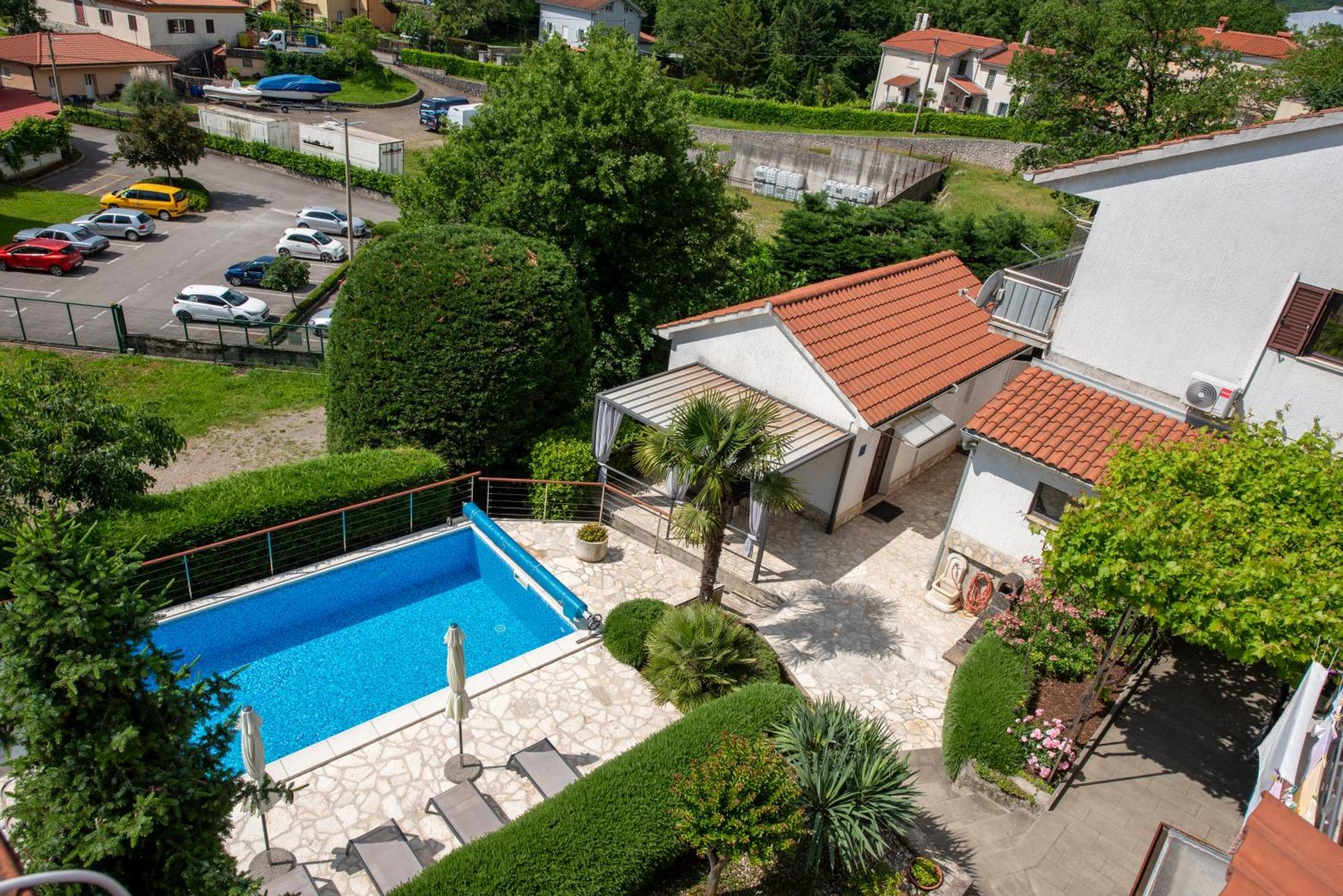 מטולי Apartments Dorijan With Pool מראה חיצוני תמונה