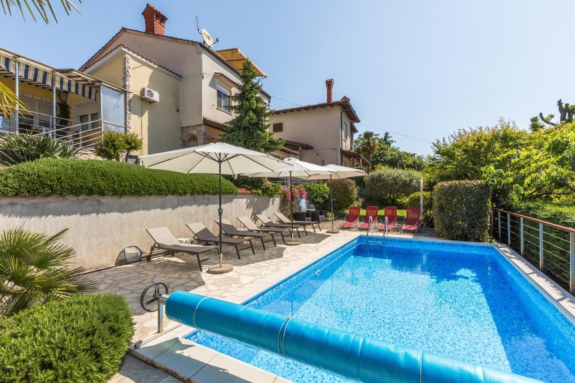 מטולי Apartments Dorijan With Pool מראה חיצוני תמונה